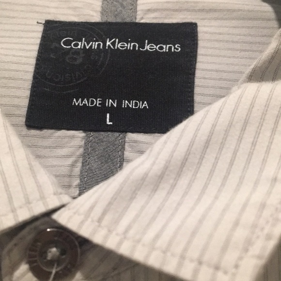 Button down shirt - Picture 2 of 2